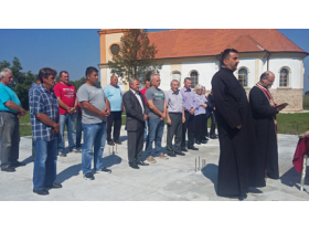 Osvećeni temelji parohijskog doma u Karlovčiću
